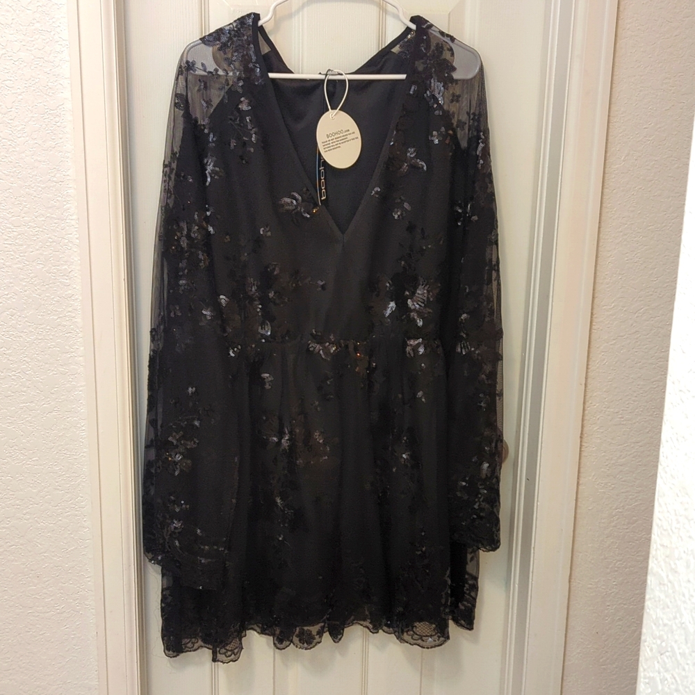 Size 18 BooHoo dress